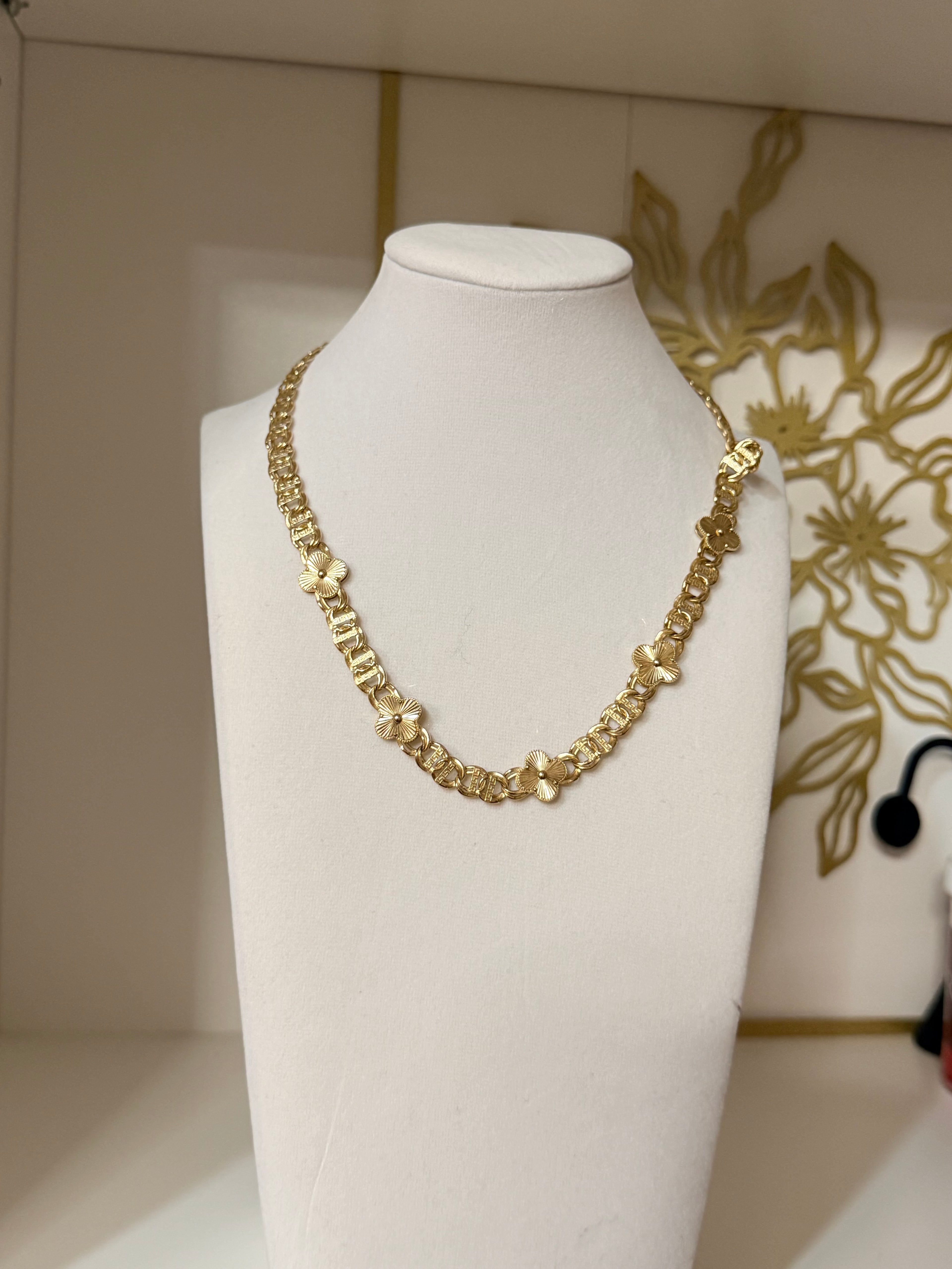 Gold flower necklace