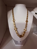 Gold clover necklace